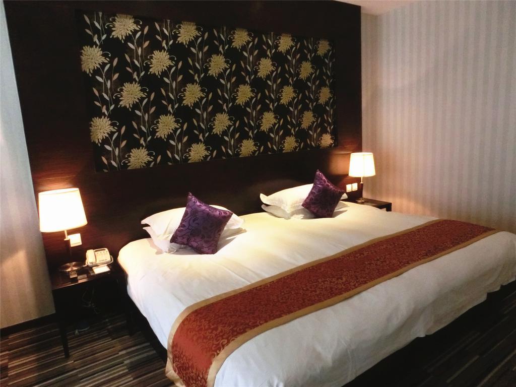 Shanghai Baron Business Bund Hotel Стая снимка